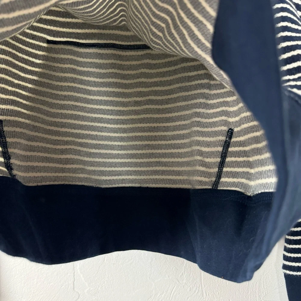 J Crew Hoodie Pullover Sweatshirt Sweater Striped Print Navy Blue Ivory Terry - Picture 7 of 9